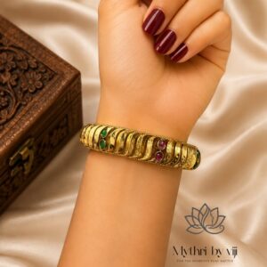 Swarna Varnam Ruby Emerald Kada (For Pair)