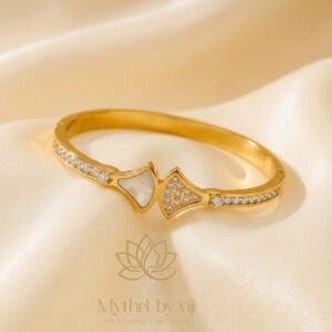 Amaya Bow Bangle - Baby Size