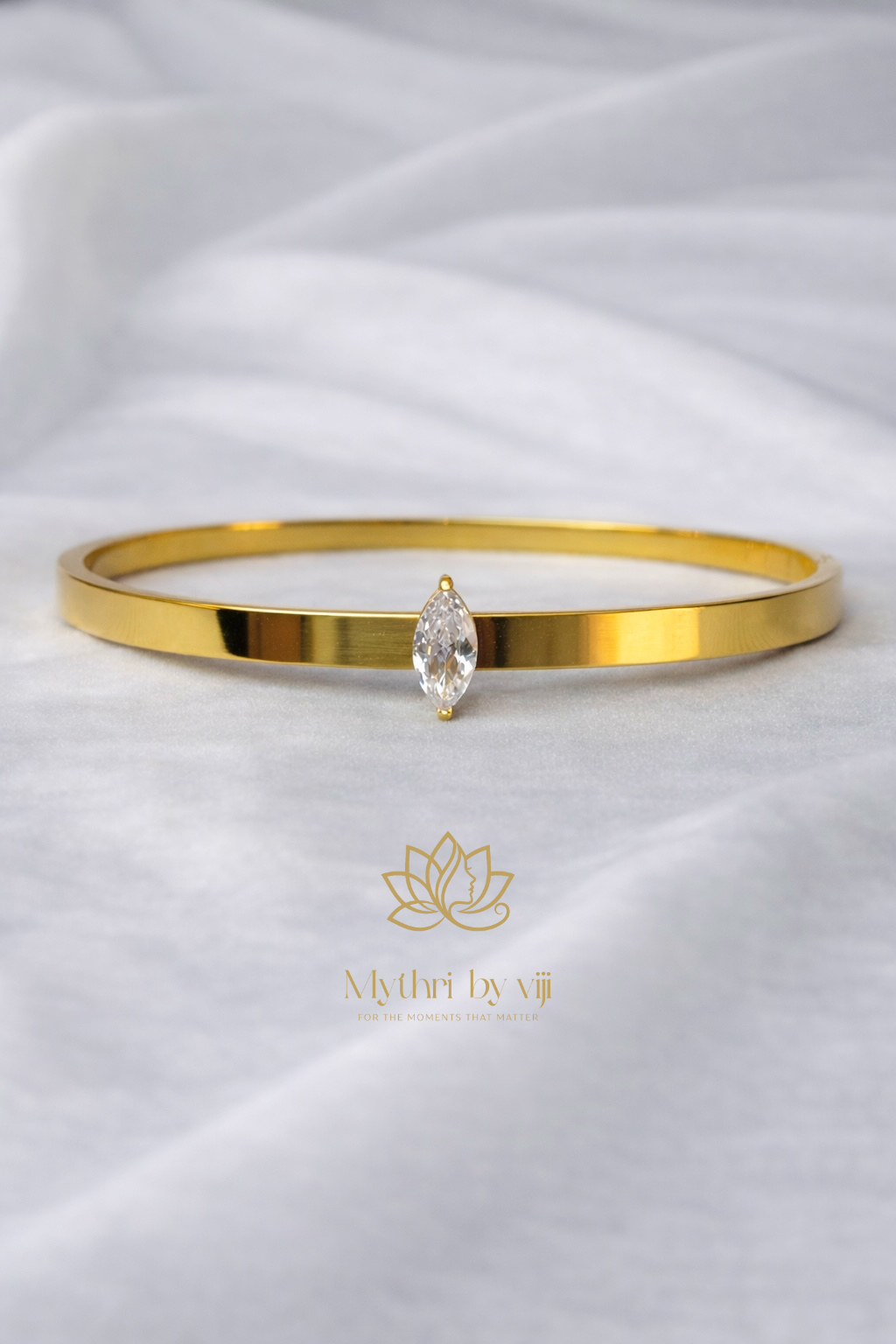 Marquise Solitaire Kada Bracelet