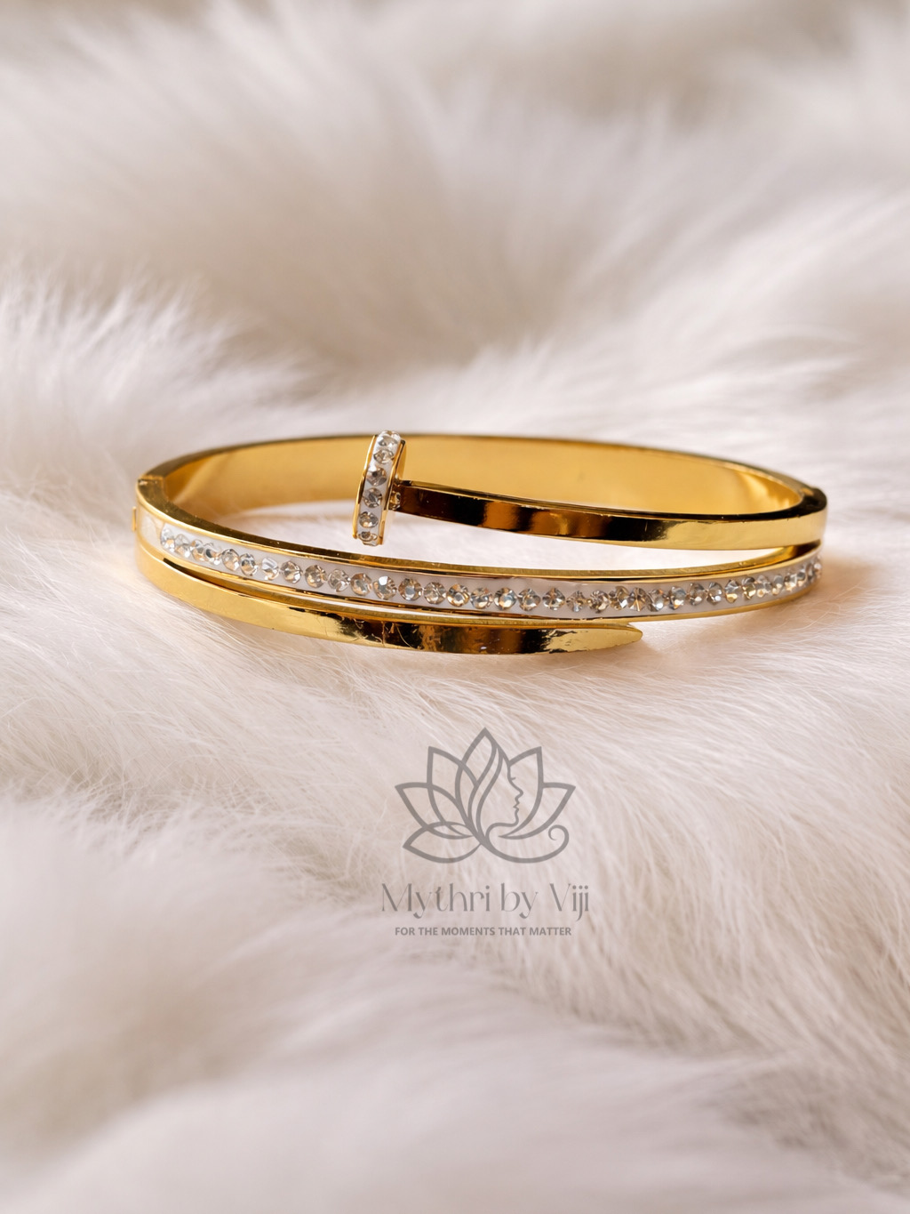 Lumiere Gold Bangle - Baby Size