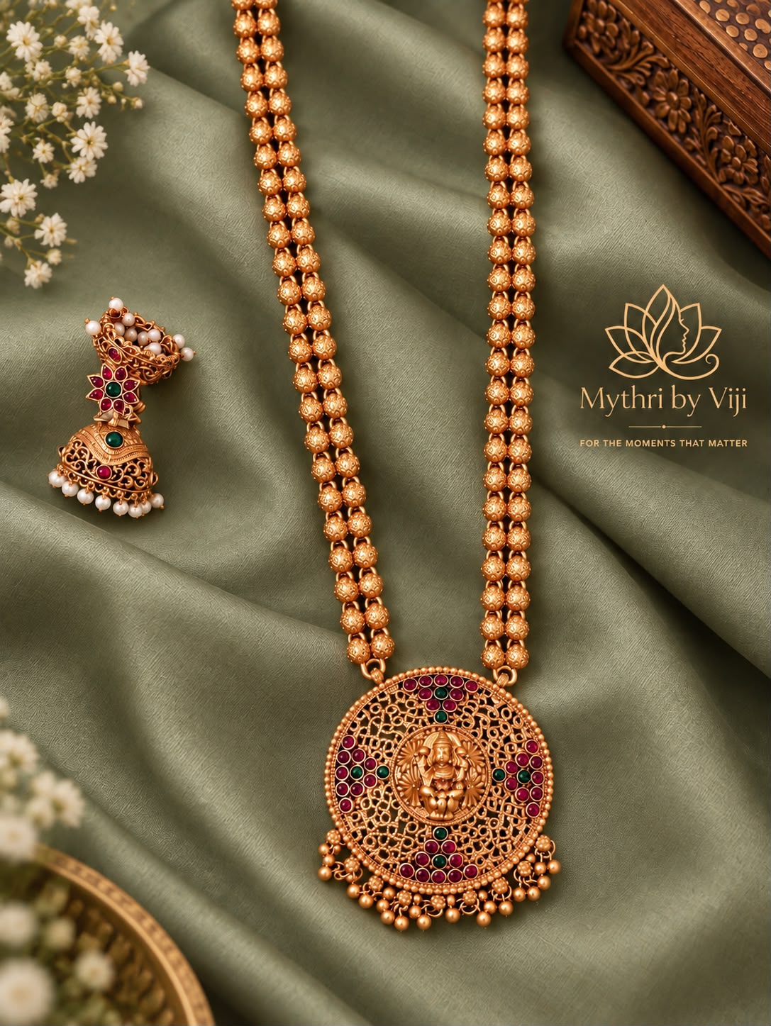 Lakshmi Vaibhav Double-Ball Necklace