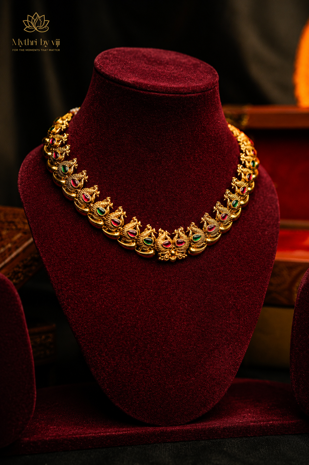 Mayilpeeli Ratna Necklace - Image 2