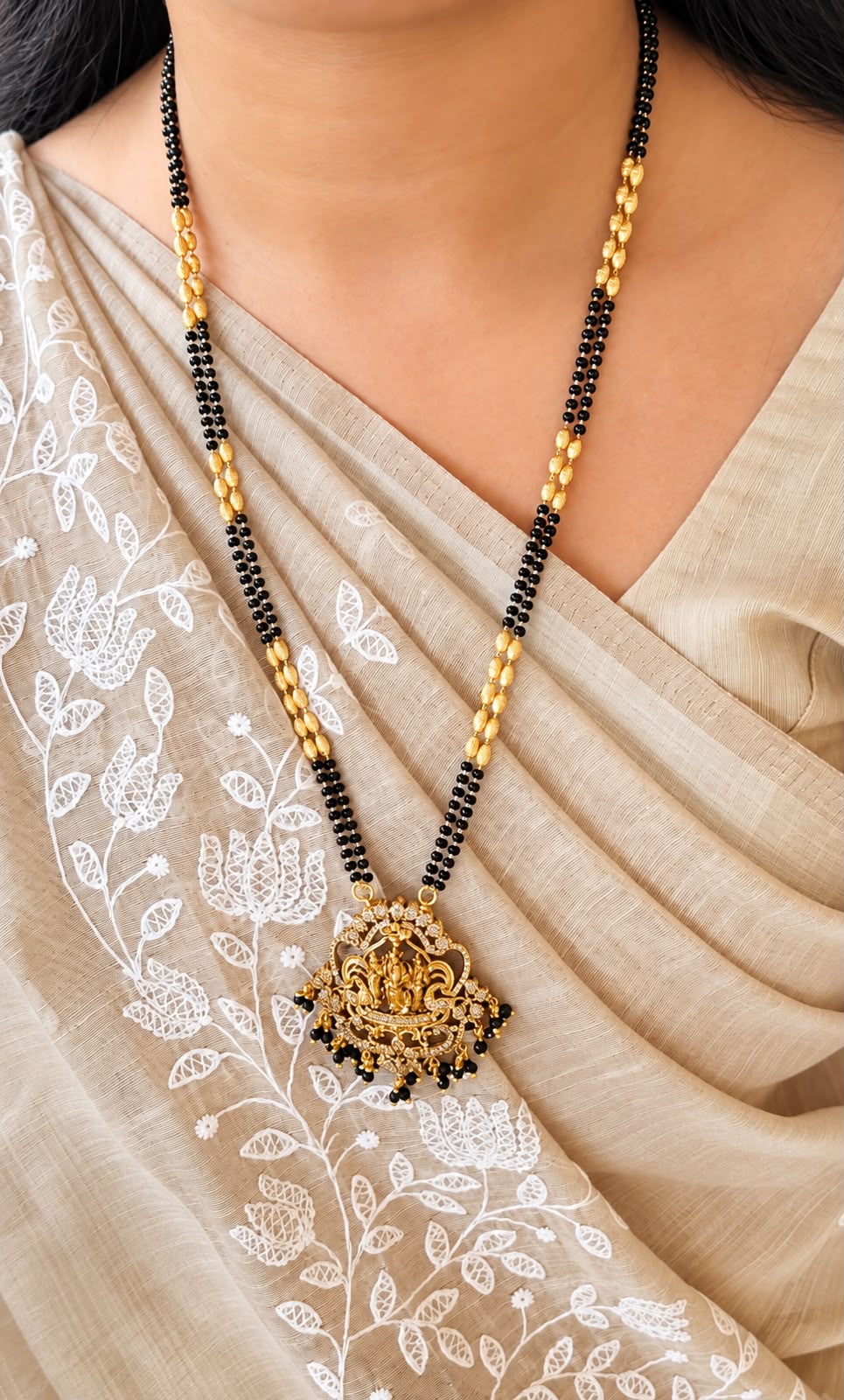 Ram Parivar Black Bead Necklace - Image 2
